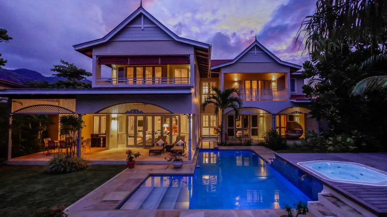 Villa Constantine, Self-Catering Luxury Beach House Eden Island
