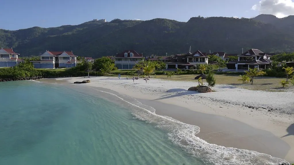 Villa Constantine, Self-Catering Luxury Beach House Eden Island