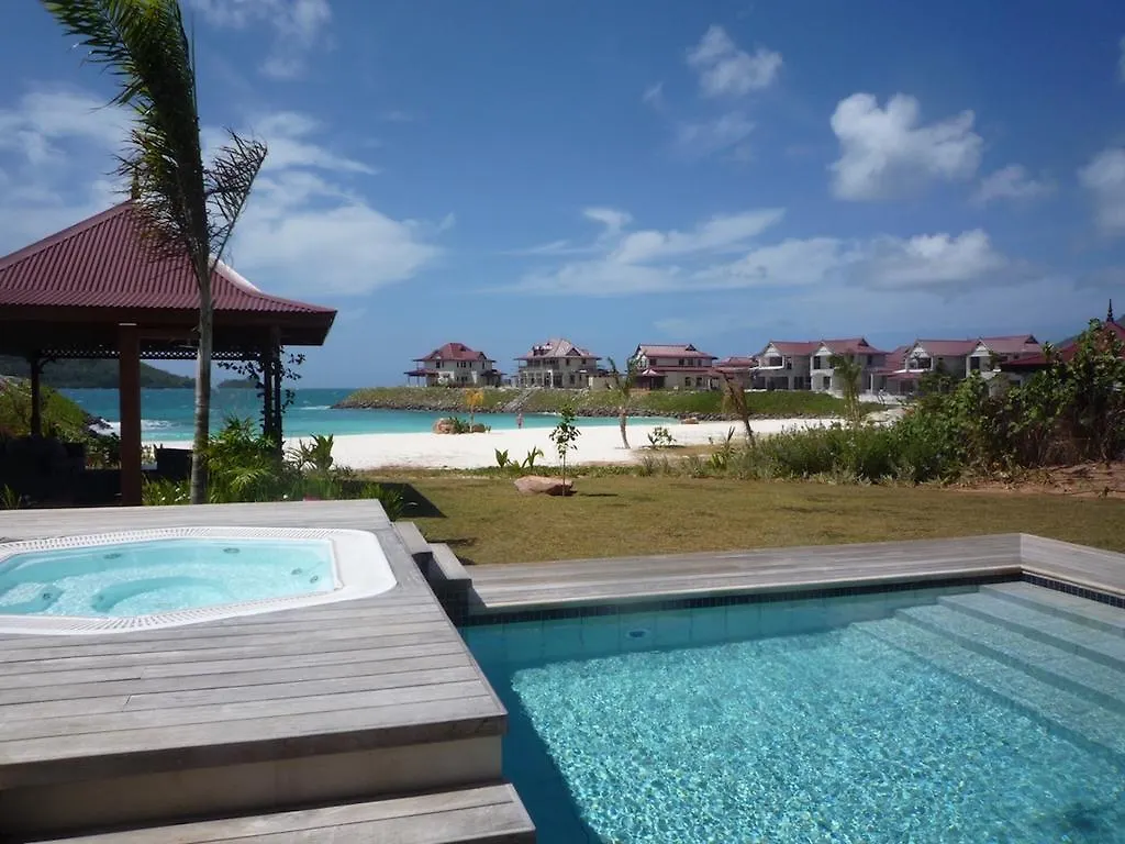 Villa Constantine, Self-Catering Luxury Beach House Eden Island